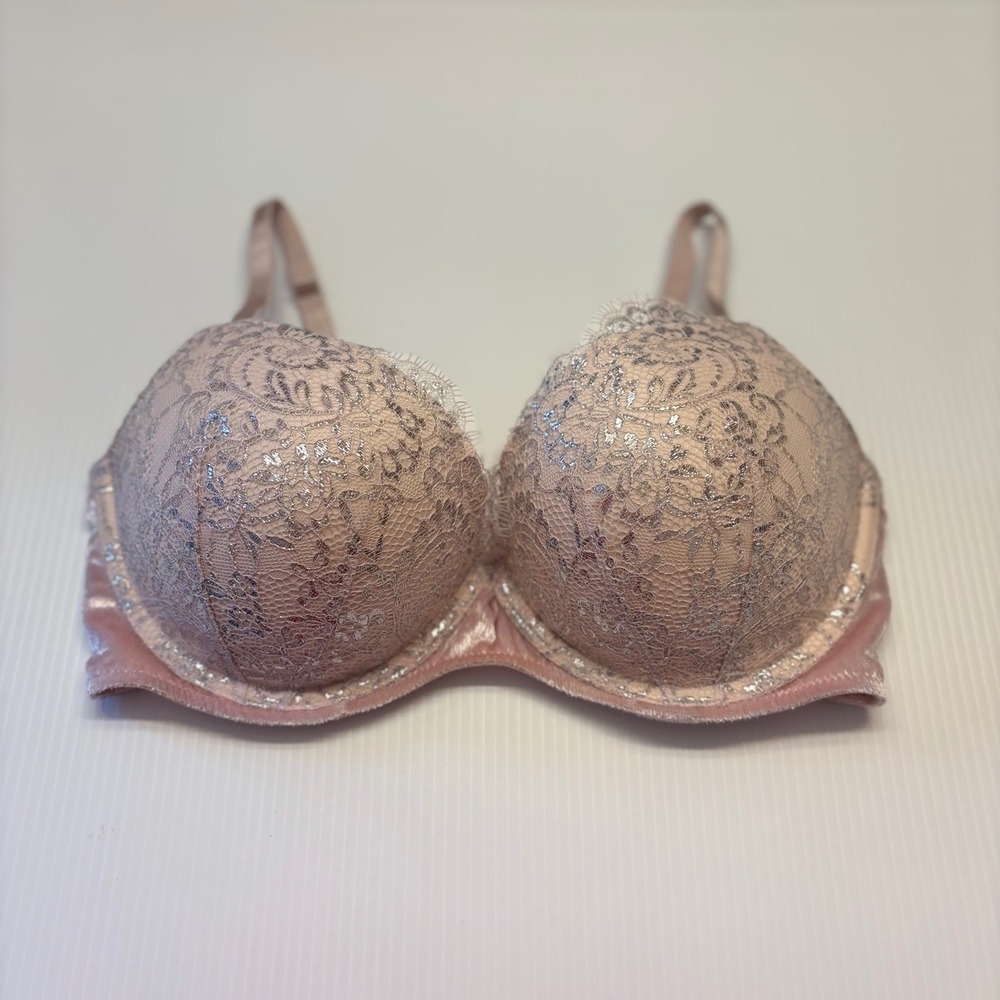Victoria's Secret Push Up Bra 36D Pink Silver Lace Metallic Velvet Very Sexy